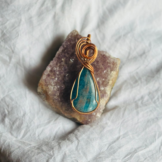 Apatite Pendant